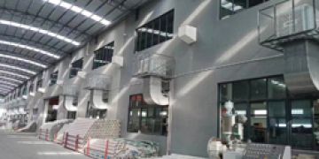 高大型廠房車間降溫用工業環保空調設備,比工業風扇還省電你知道嗎 高大型廠房車間降溫用工業環保空調設備,比工業風扇還省電你知道嗎